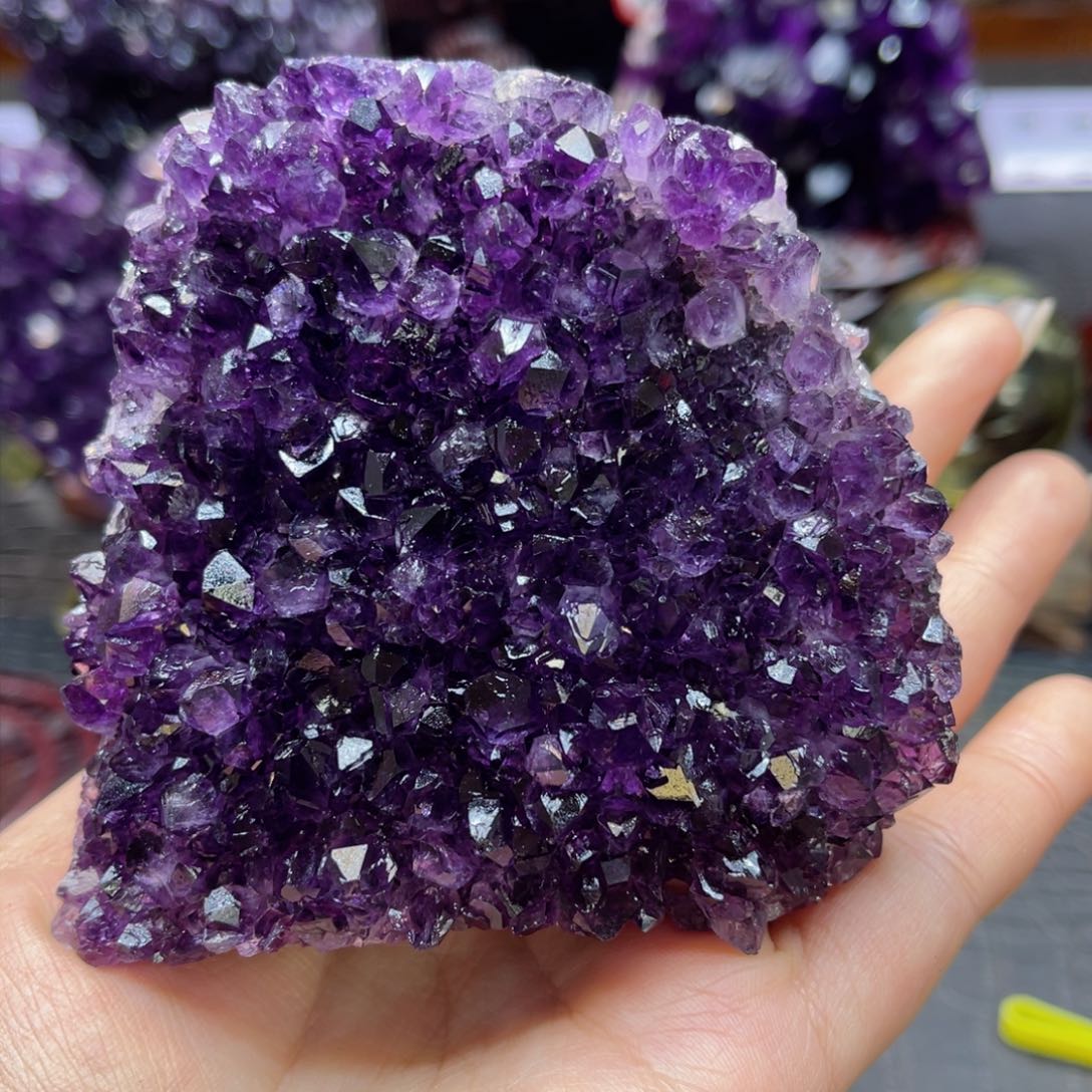 紫晶大型摆件（非配饰）未镶嵌