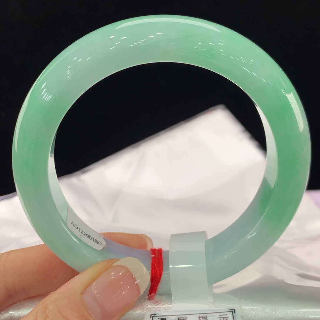 翡翠手镯未镶嵌111-1865