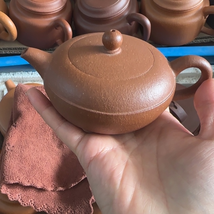 茶壶紫砂金降坡泥170cc
