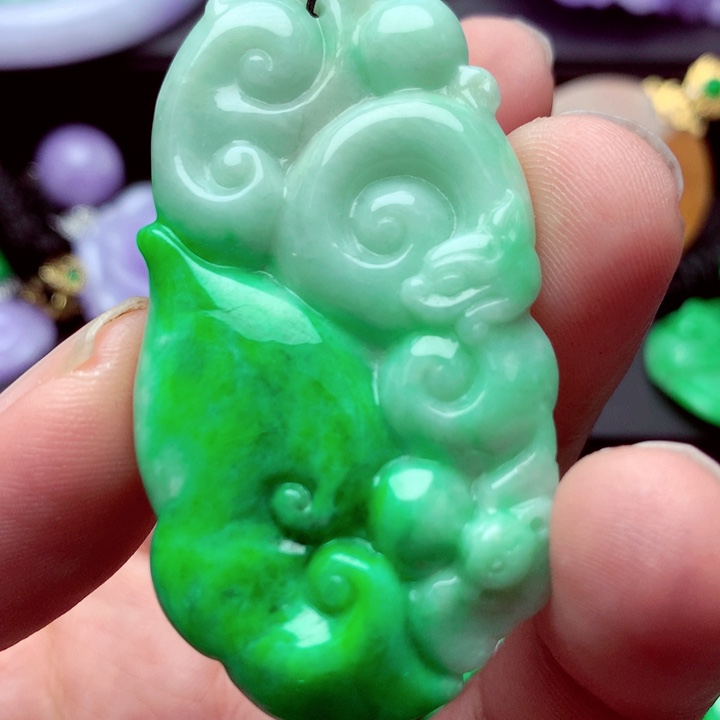 翡翠未镶嵌毛衣链