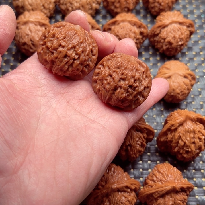 文玩核桃吊坠磨盘38