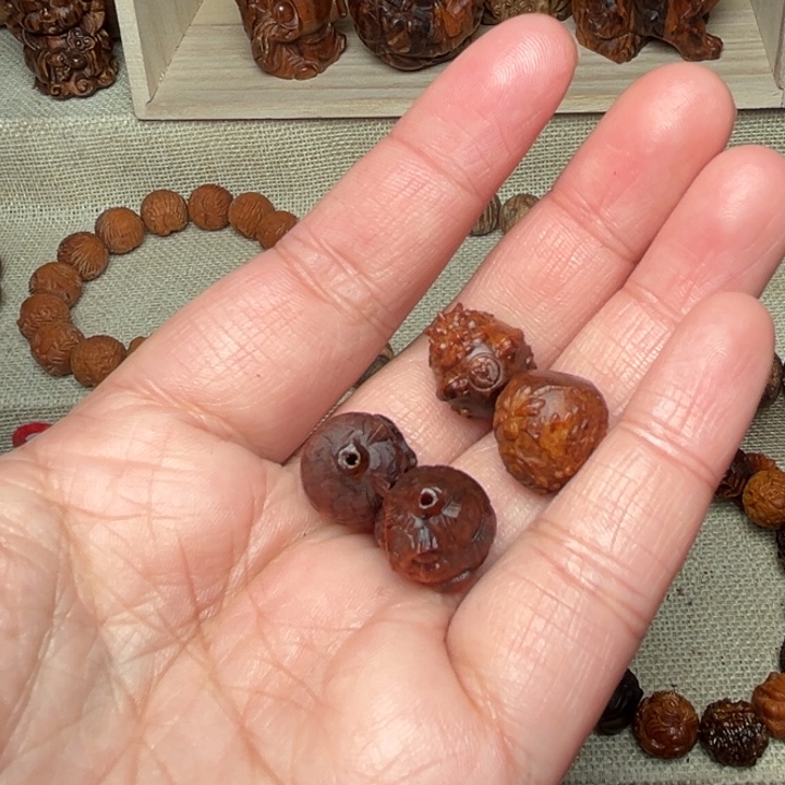 C***蛋手串/手链贡木贡木