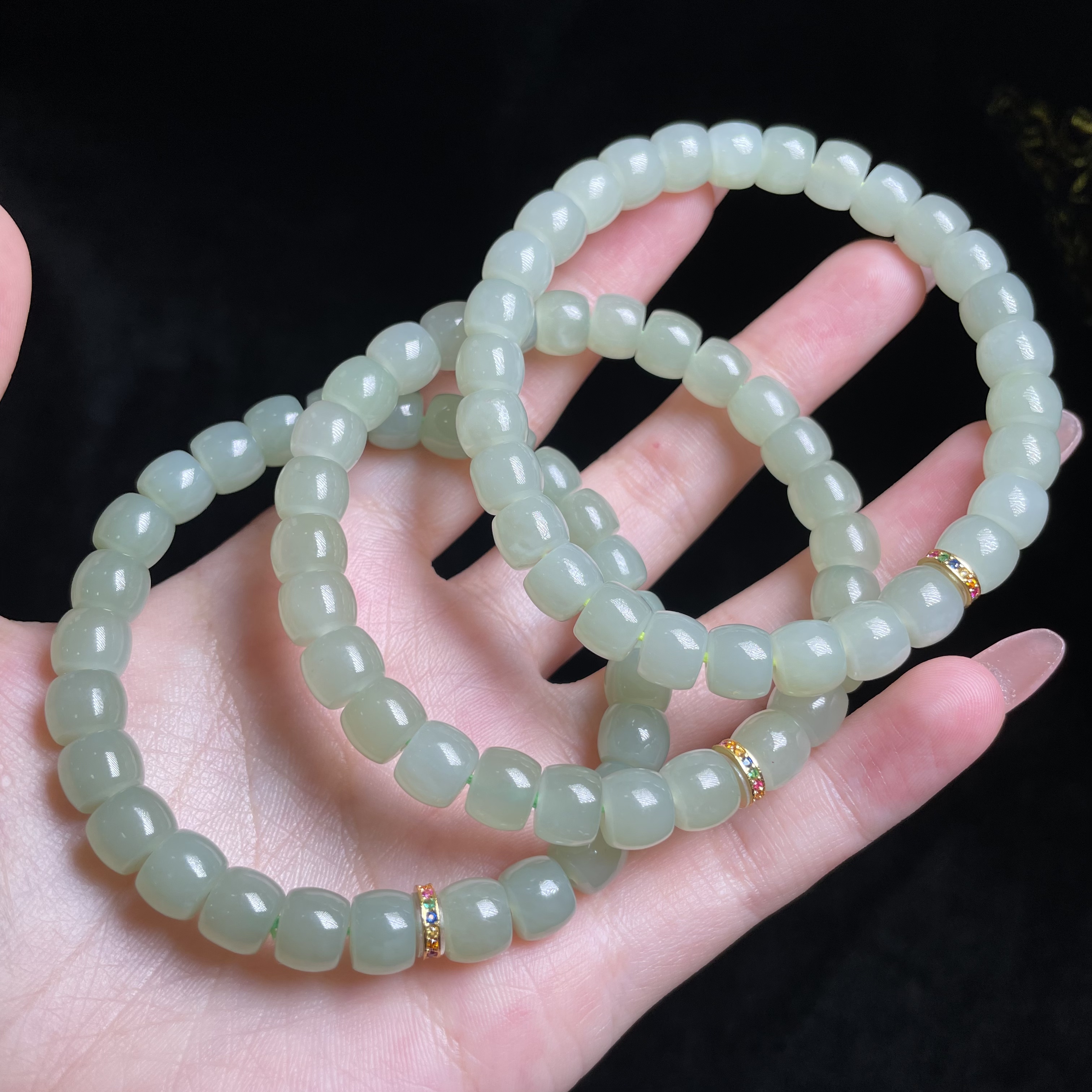 L【玉氏珠宝】和田玉直切手串-约8mm 多样性发一 CAN1420433