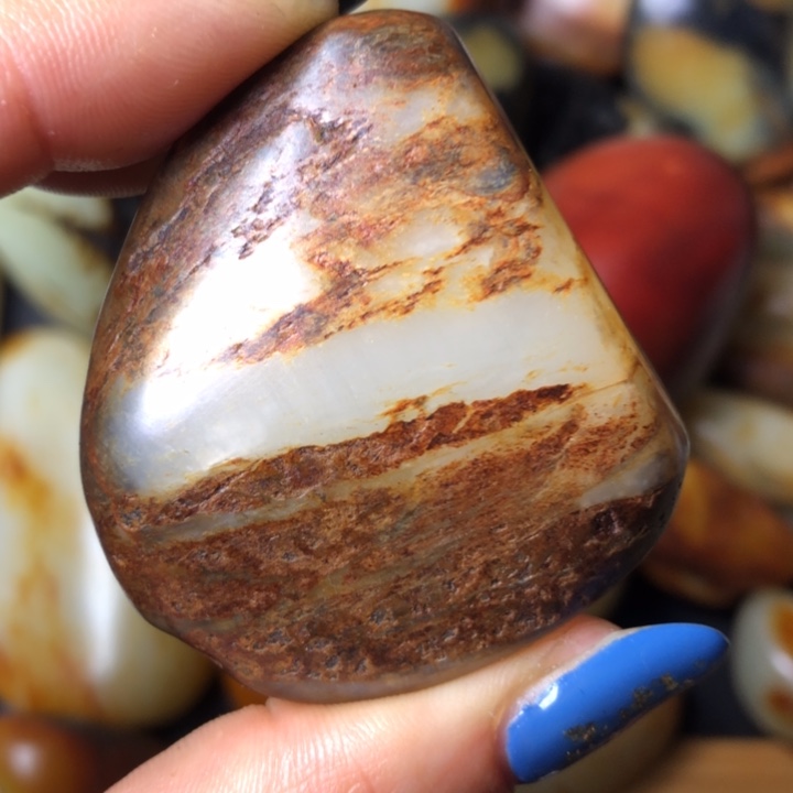 和田玉未镶嵌珠宝奇石