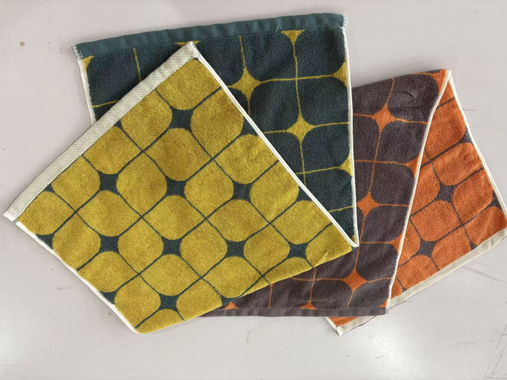 纯棉加厚毛巾家用柔软吸水成人通用擦脸擦手洗澡巾