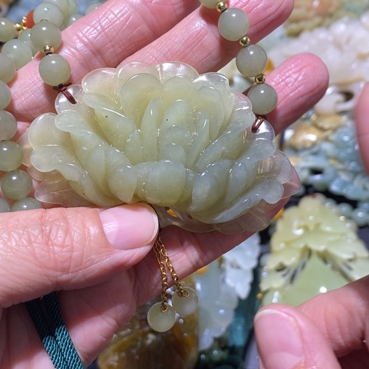 岫玉岫玉吊坠未镶嵌