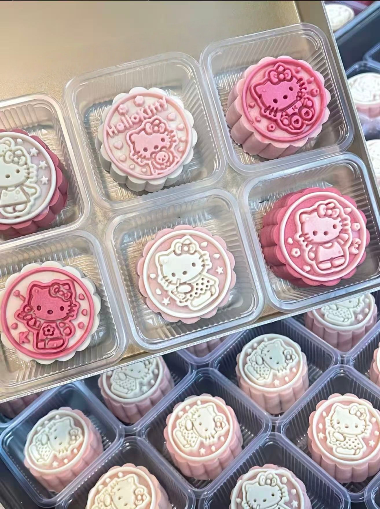 可爱HelloKitty月饼三丽鸥月饼中秋限定礼盒 九个口味一盒6個入