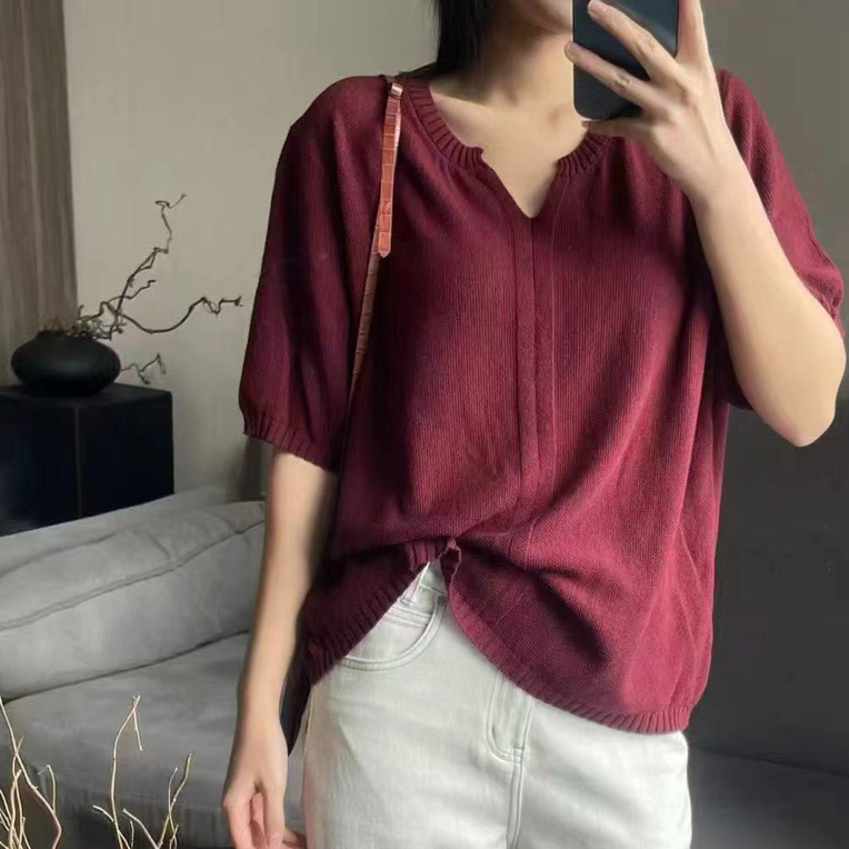 时尚短袖女装针织衫