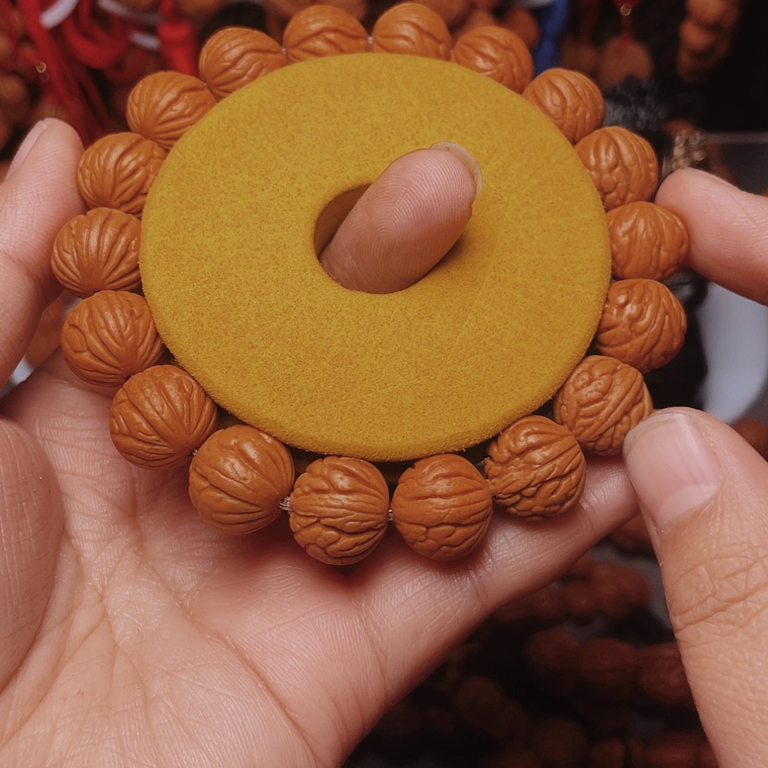 吊坠桃核龙纹桃枭