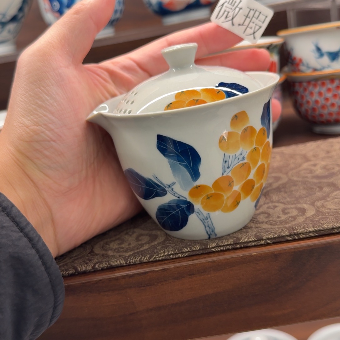 釉下手绘茶具微瑕
