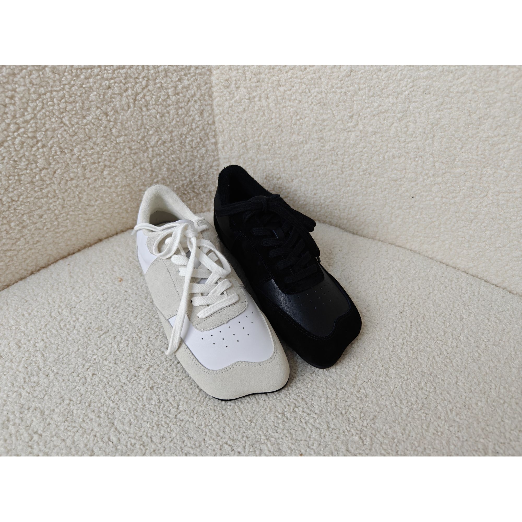 老王甄选 春季新款 百搭时尚个性女士平底休闲鞋