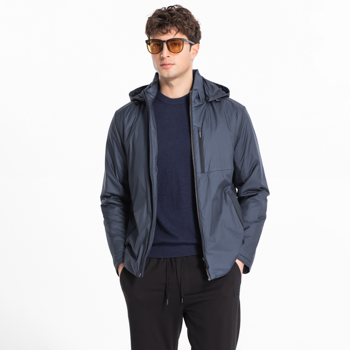 路卡迪龙【户外棉服】轻薄透气连帽男款户外登山徒步外套154246119