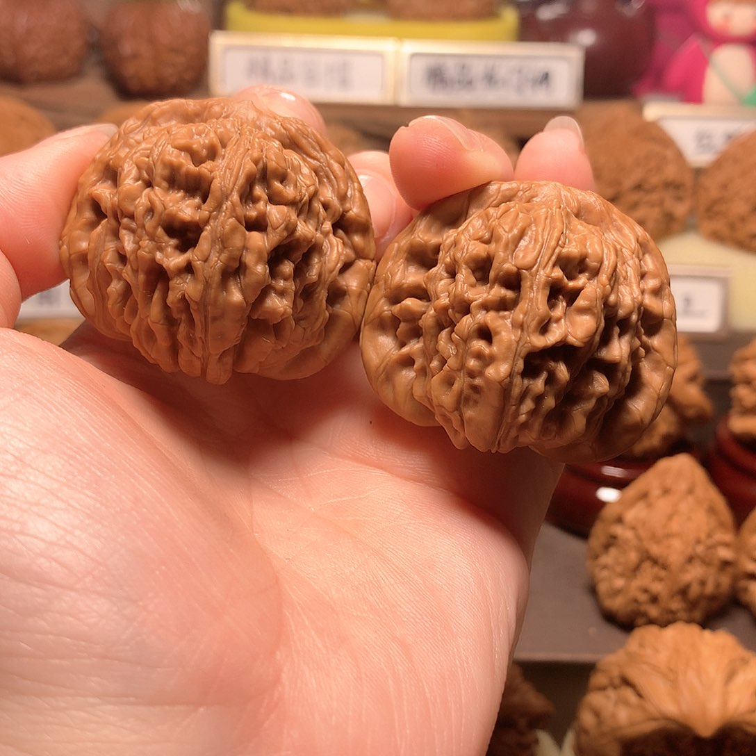 文玩核桃吊坠开**好四座楼42全品