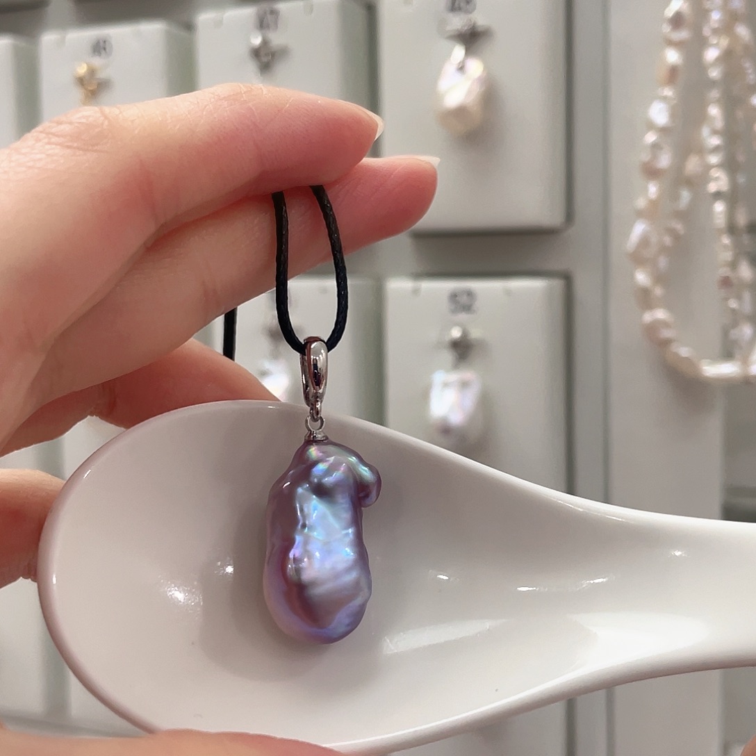 颈饰未镶嵌淡水珍珠