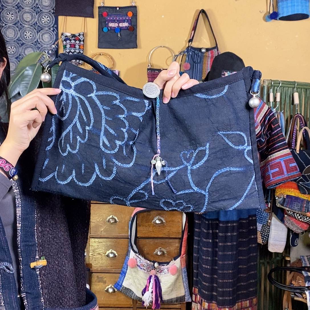 织绣手工制作包包