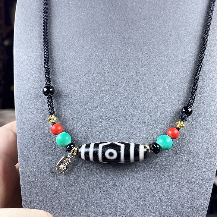 玛瑙/玉髓颈饰合金