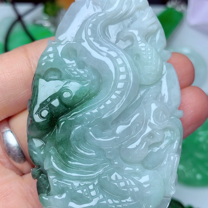 翡翠吊坠(不含链)未镶嵌