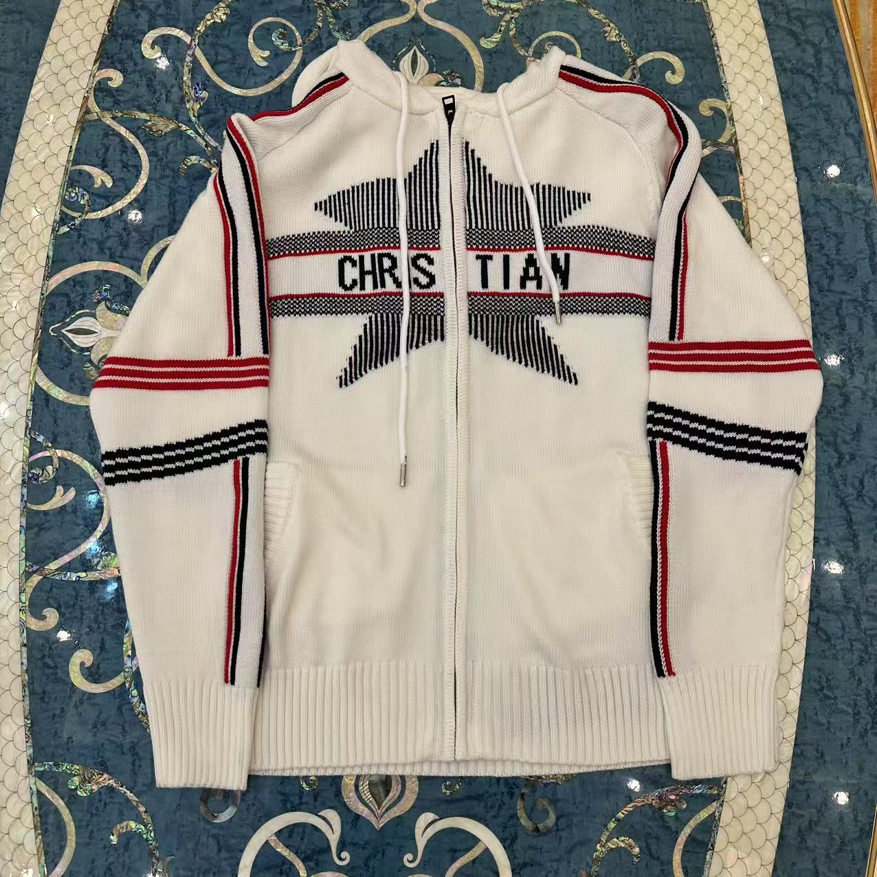 2025秋冬新款五角星连帽外套A8106【萱】