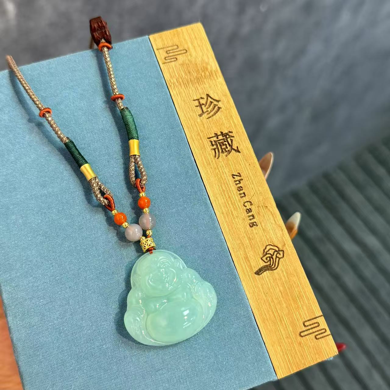 【大甜原创定制】天然岫玉天青冻弥勒佛吊坠女玉坠项链佛公玉石挂件