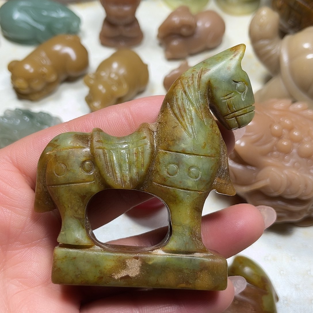 白玉菩提吊坠白玉菩提吊坠