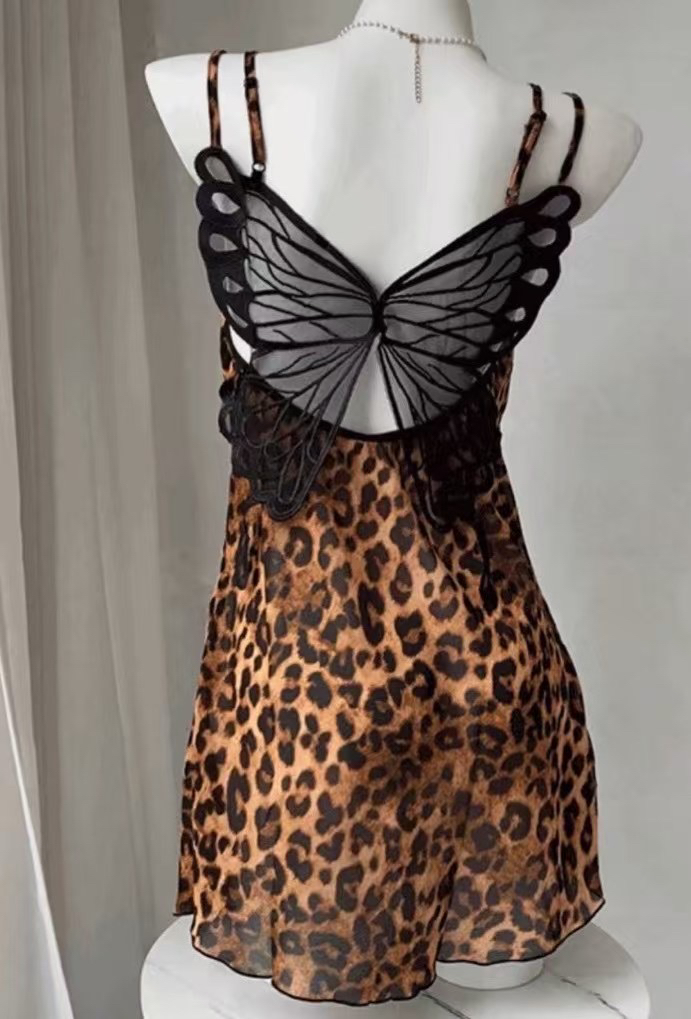 依依家大码女装20636蝴蝶美背豹纹睡裙性感纯欲