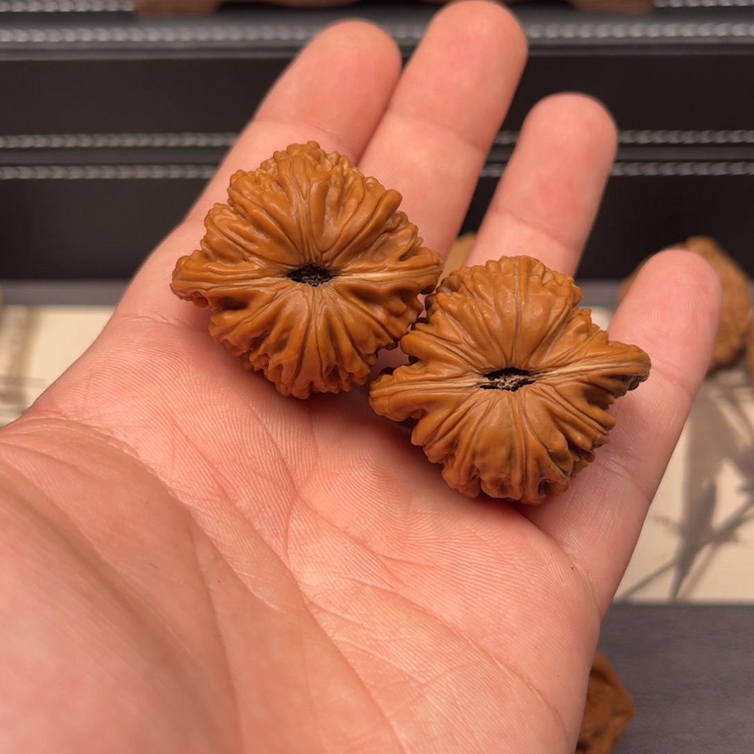 文玩核桃吊坠38汉高楼