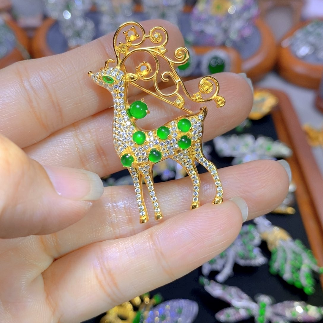 翡翠颈饰银S925镶嵌天然翡翠