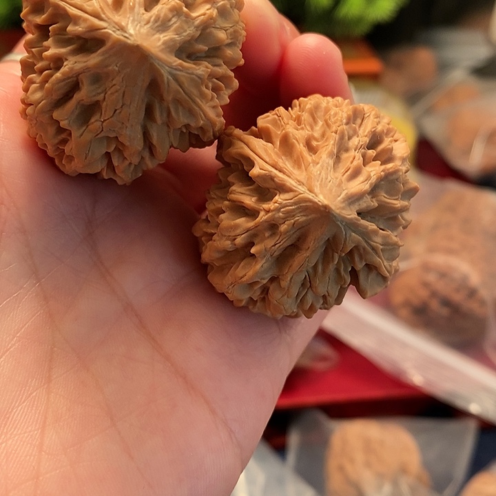 【闪购商品】文玩核桃吊坠小白鼠