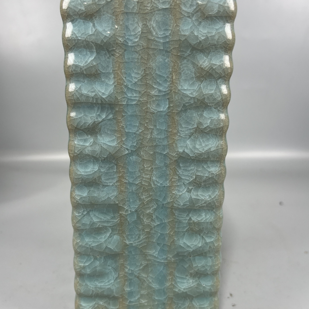 手工制作精美陶瓷摆件青瓷工艺品