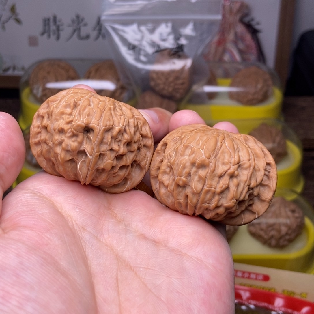 文玩核桃吊坠全品45尺正磨孤品对