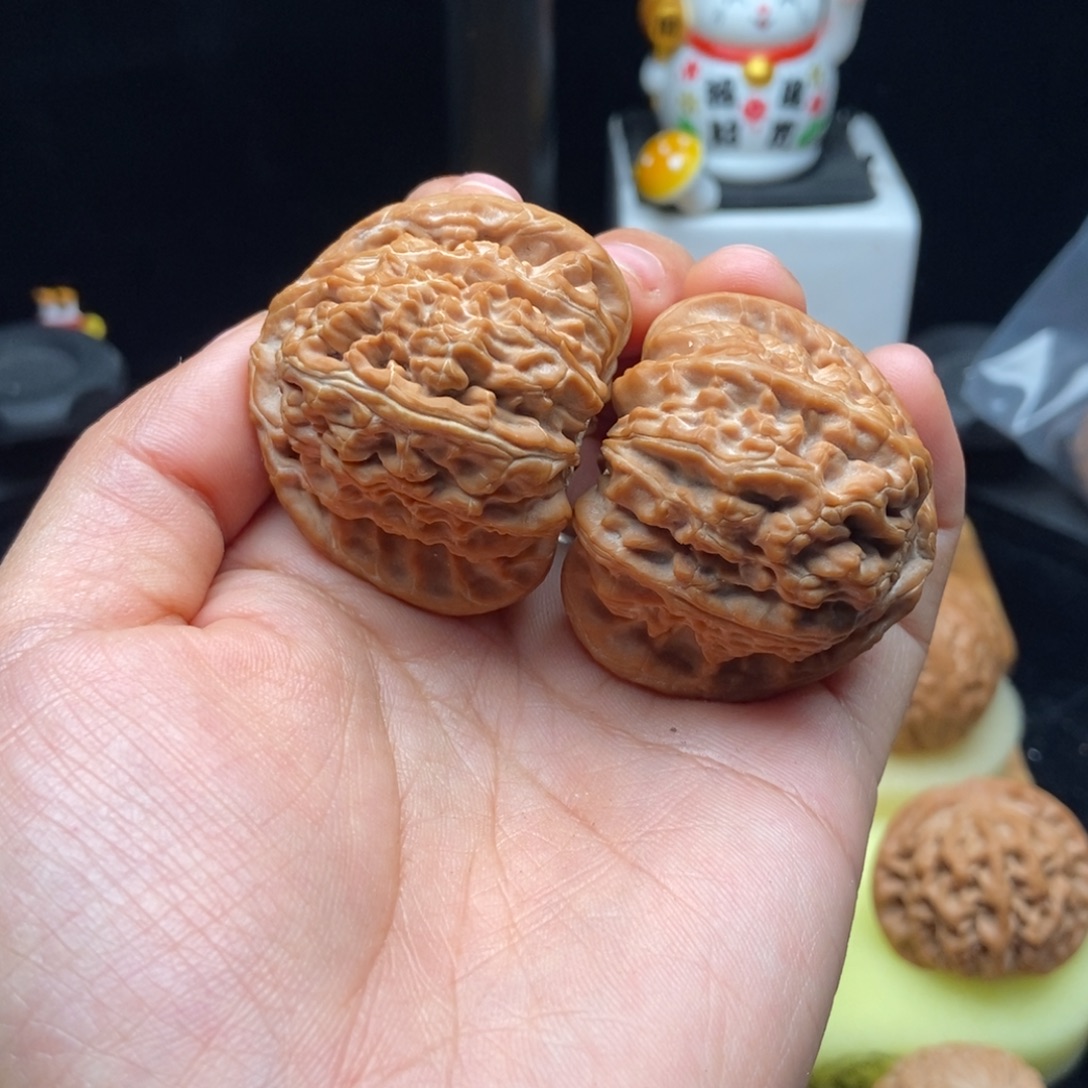 无***声吊坠文玩核桃42三角白