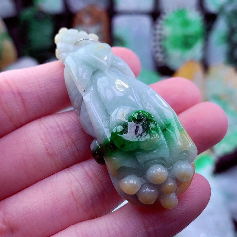 【闪购商品】翡翠颈饰未镶嵌挂件