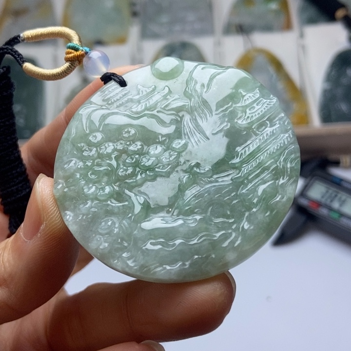 翡翠未镶嵌颈饰翡翠