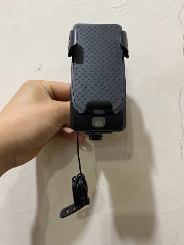 摩电自车带灯喇叭手机支架