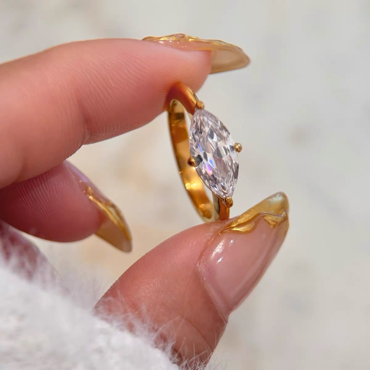 钛钢戒指  显贵小众设计高级感时尚戒指女爆闪轻奢指环不褪色手饰