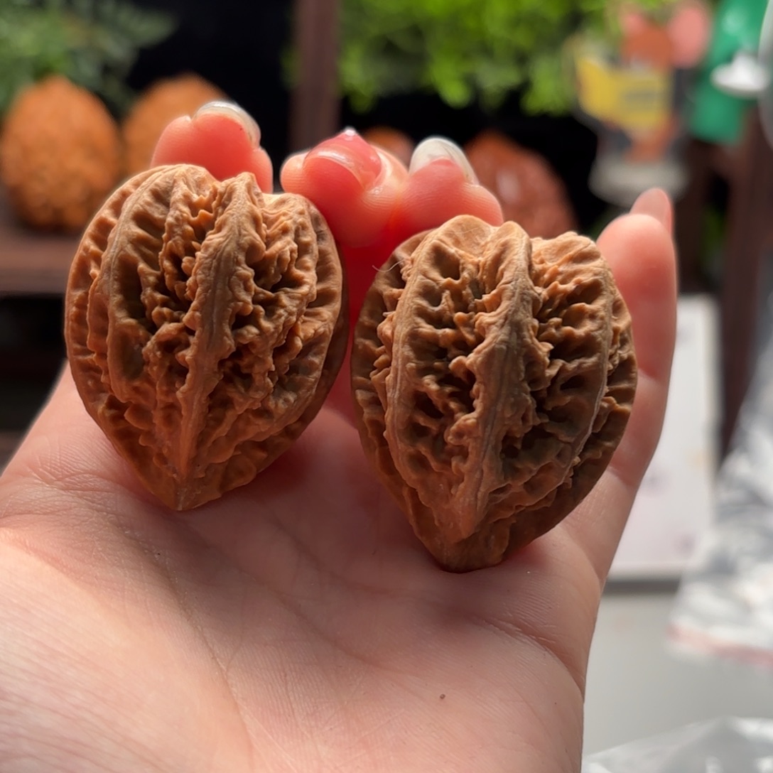 文玩核桃把件小楸千85