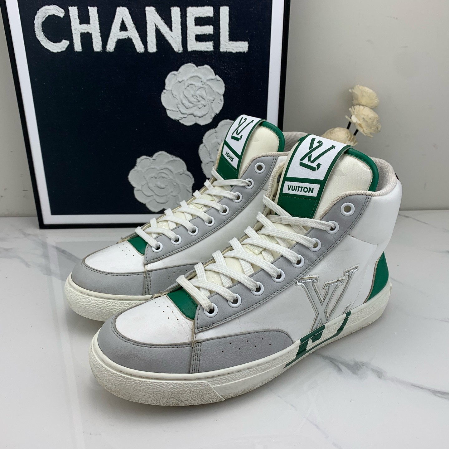 95新 LouisVuitton/路易威登 lv Charlie 白绿板鞋 39码/jm00990