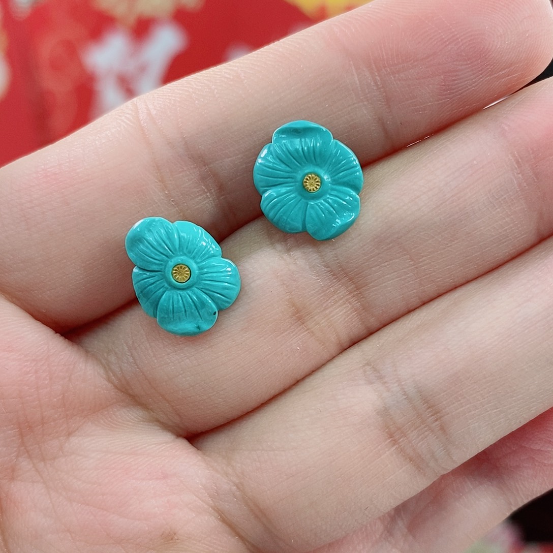 绿松石18K金镶嵌珠宝奇石