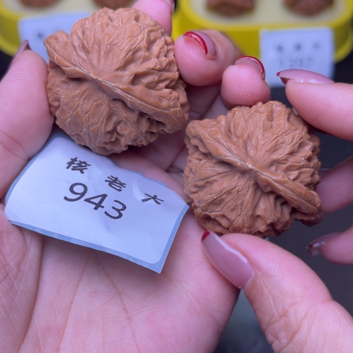 把件文玩核桃宫灯42.943