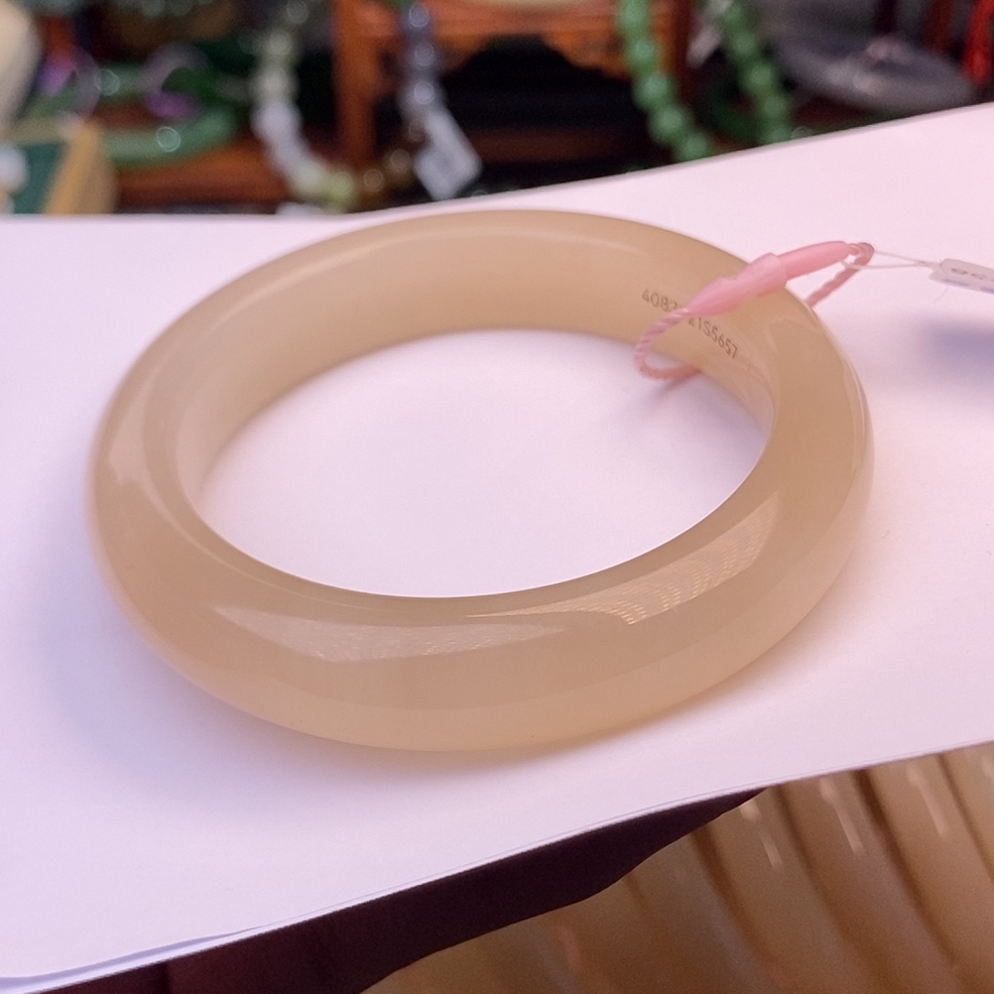 和田玉熟藕粉红粉特细料手镯57圈未镶嵌