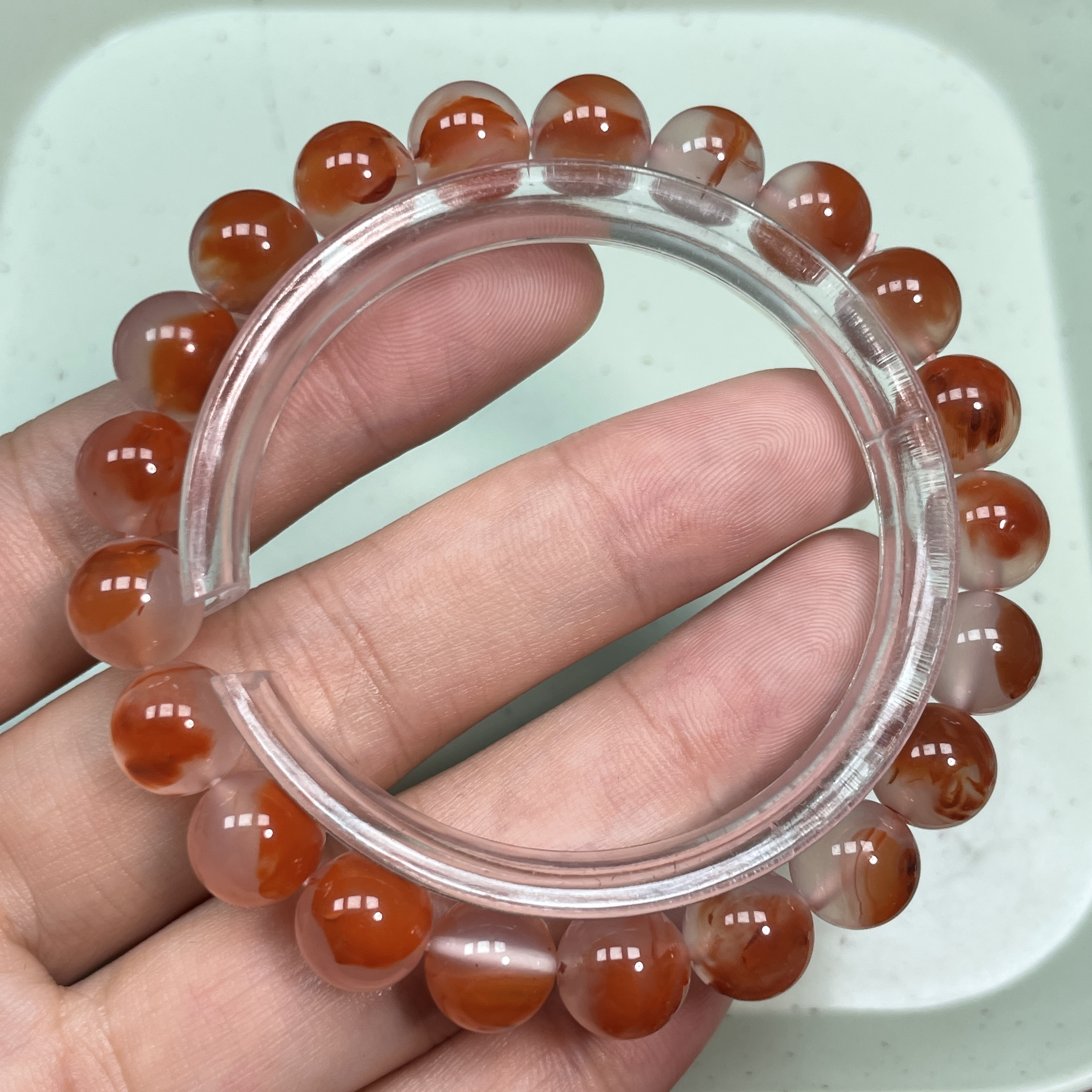 精品南红9mm冰飘单圈手串，颗颗颜色浓艳