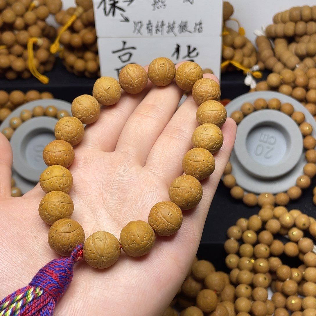 凤眼菩提手串16左右