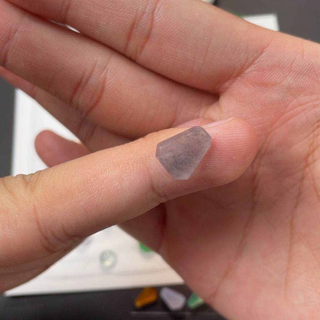 翡翠未镶嵌挂件翡翠