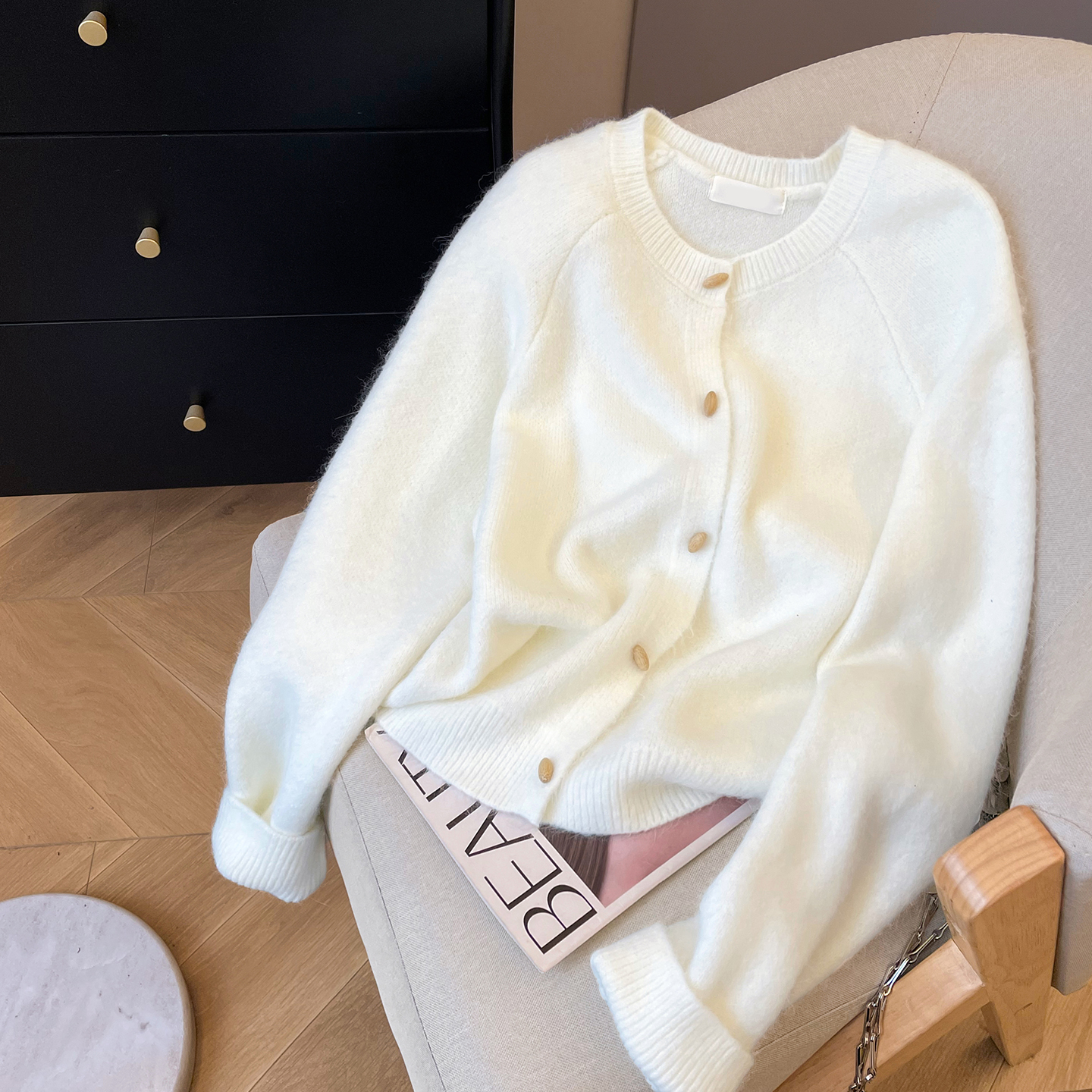 小C家 小木扣软糯兔毛毛衣女款2025新款秋冬韩系温柔穿搭针织开衫