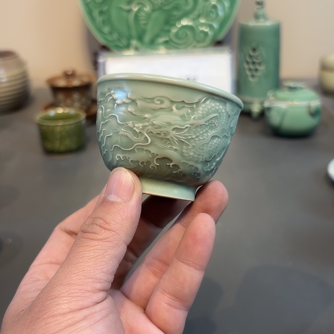 瓷片龙泉青瓷福利青瓷