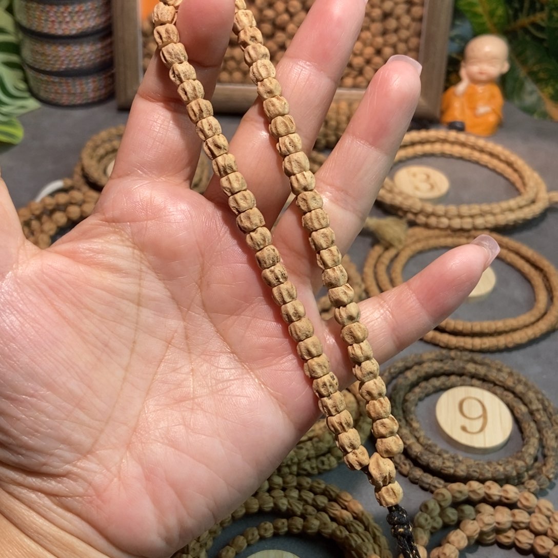 柏香籽/百香籽吊坠