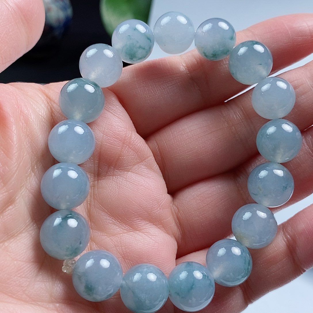 翡翠手链未镶嵌如