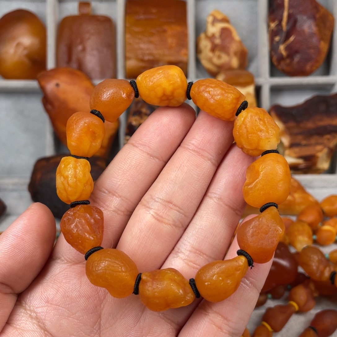 琥珀珠宝奇石未镶嵌