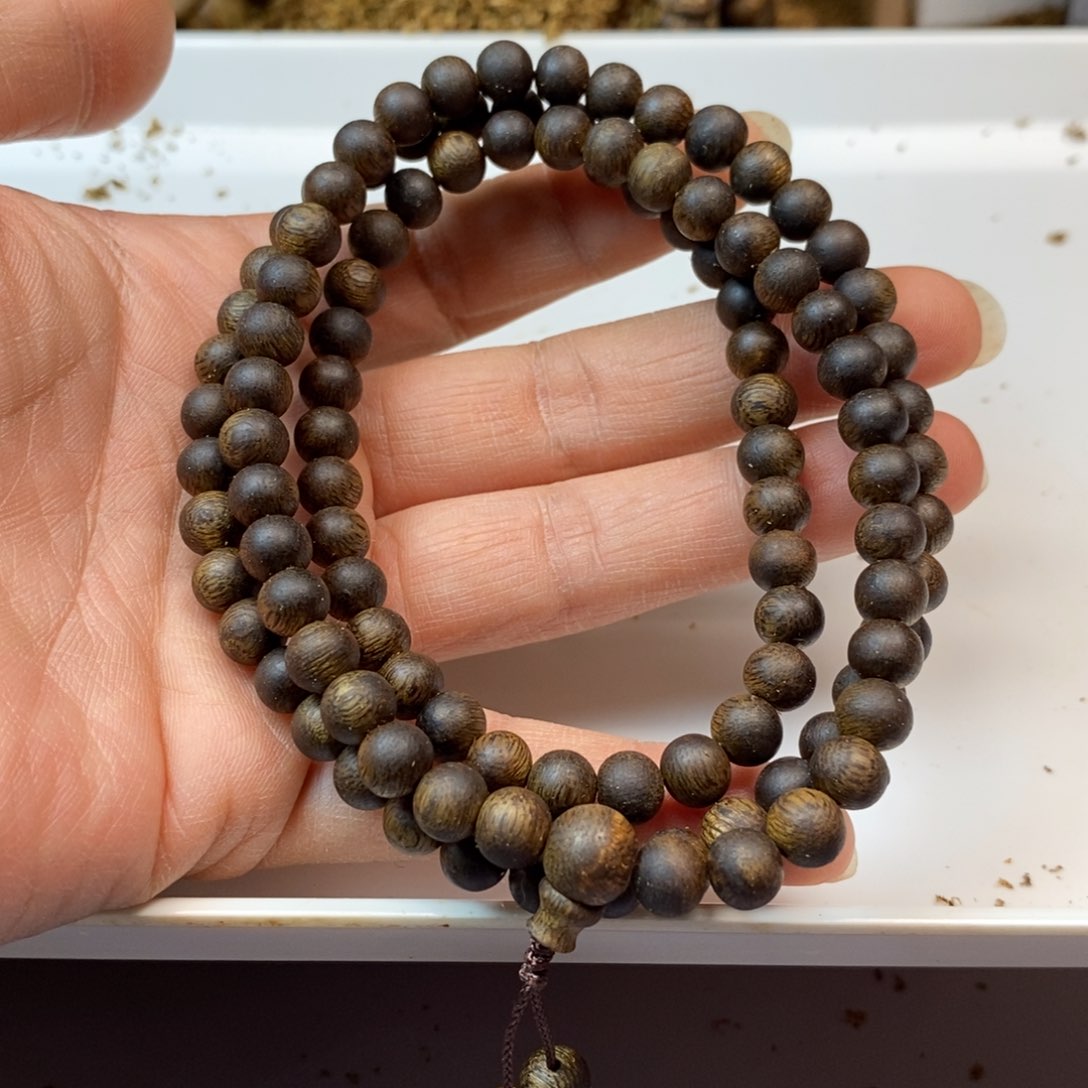 沉香手串99沉绿棋楠规格0.7-16