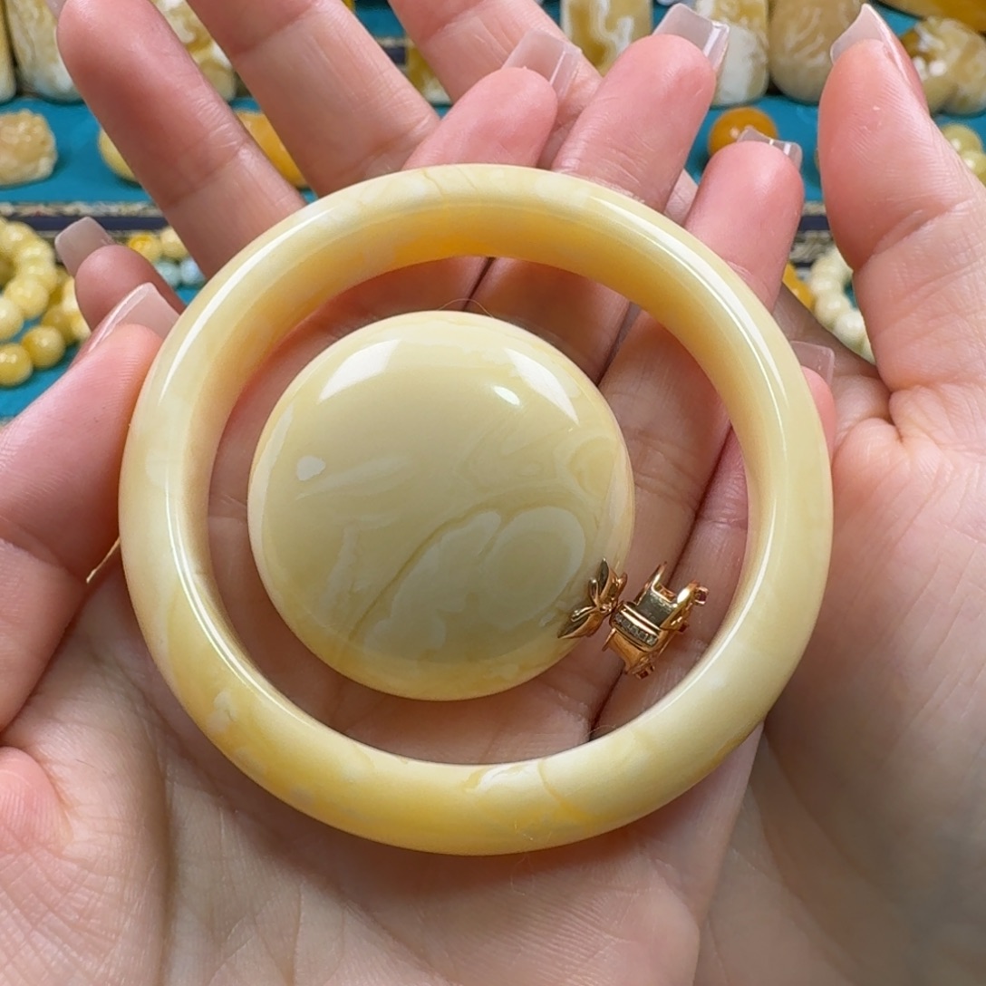琥珀未镶嵌手链同料